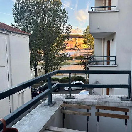 Апартаменты Porte De Paris / Stade De France *